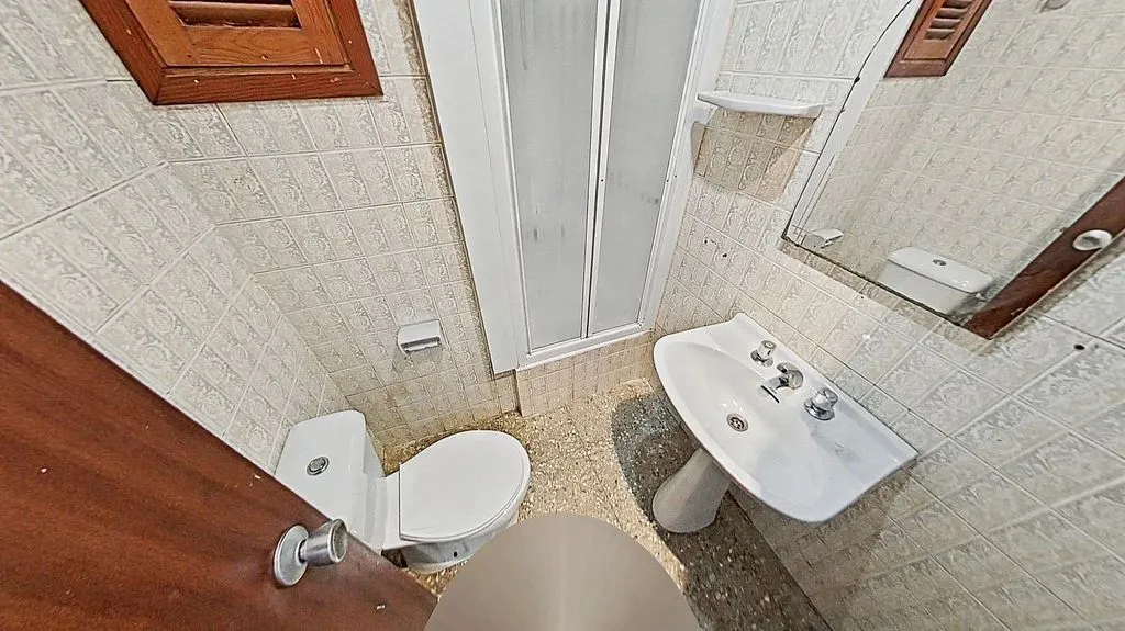 Salles de bain - Apartment with Balcony in Playa de Gandia
