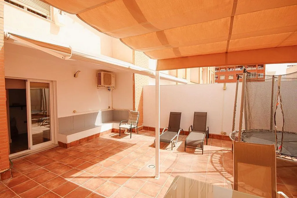 Terrace - Holiday Apartment with Terrace in Torrevieja