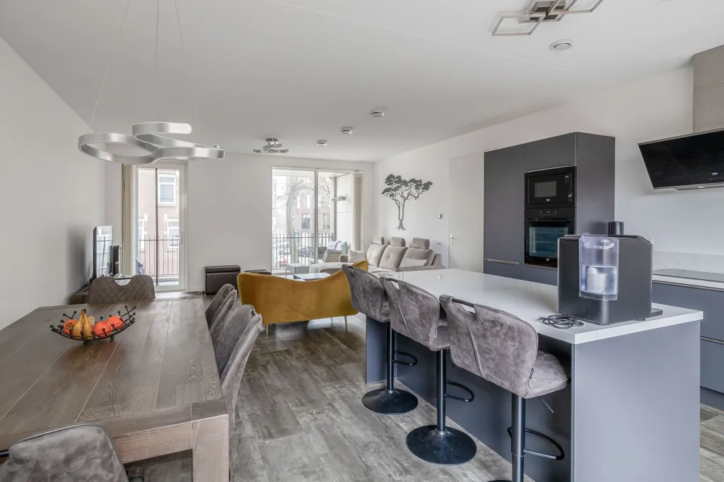 Cucina - Modern Flat with Balcony and Rooftop in Delfshaven