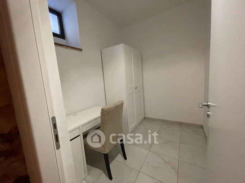 Toad - Fully Furnished Flat in Central Catania