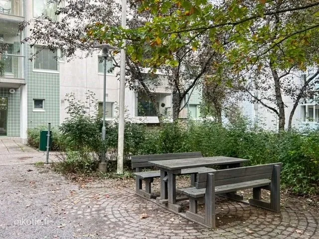 Garden - Apartment with Balcony in Tikkurila, Vantaa
