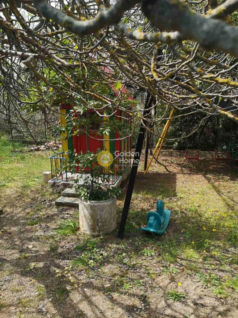 10-room house in GR
