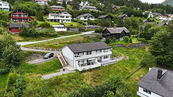 Apartment with Mountain View in Vikedalen