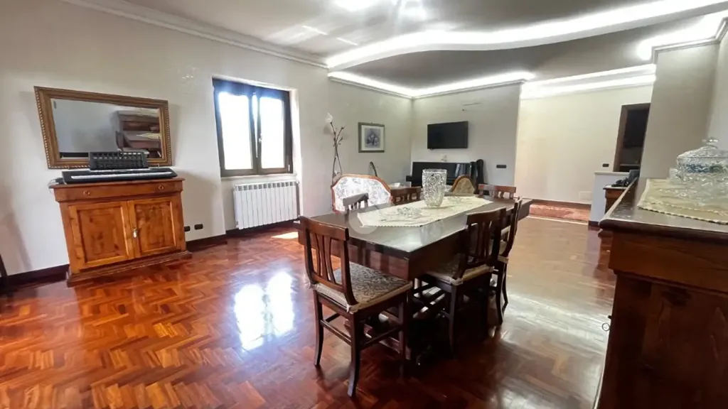 Salle à manger - Villa with Panoramic Balcony in Velletri
