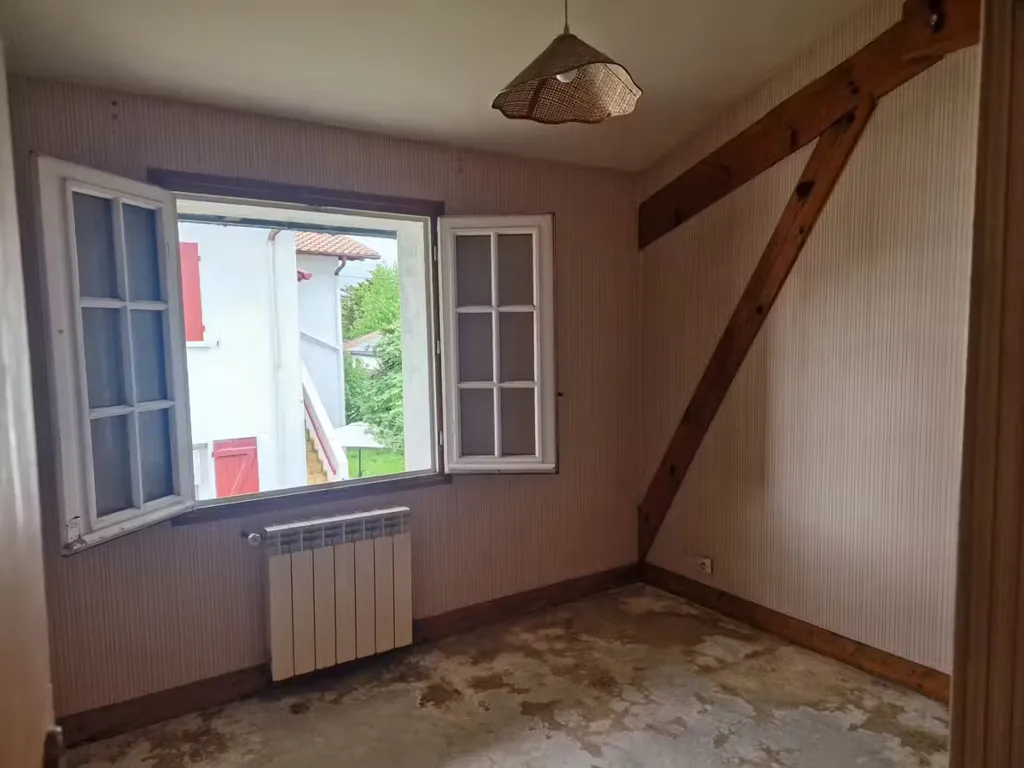 Pièces - Maison à Réhabiliter avec Vue à Ciboure