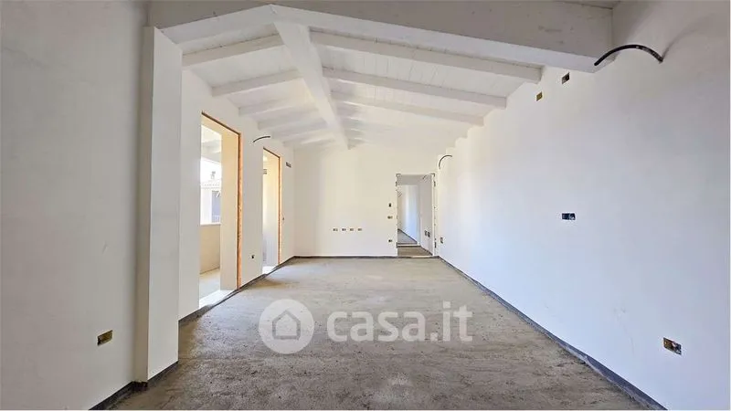 Pièces - Newly Built Apartment with Balcony in Monserrato