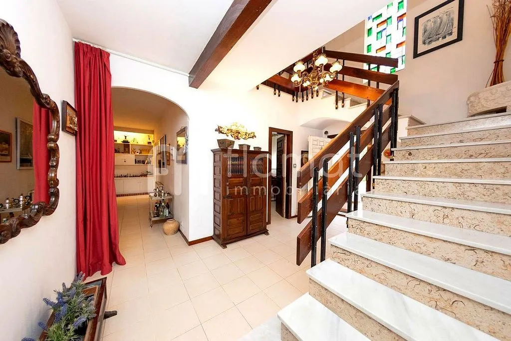 Pièces - Luxury Villa with Sea View in Lloret de Mar