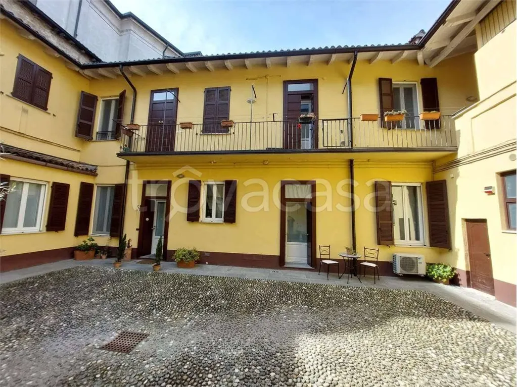 Aed - Rustic 3-Bedroom in Lodi