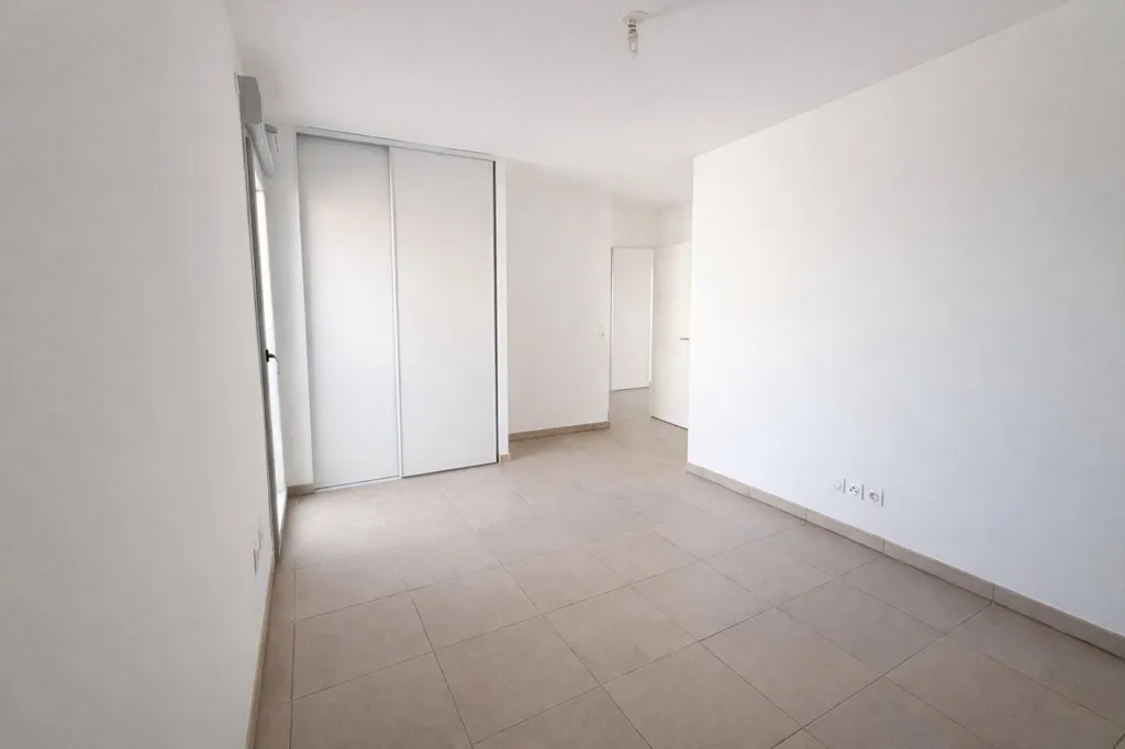 Toad - Apartment with Sea View in Port Fréjus