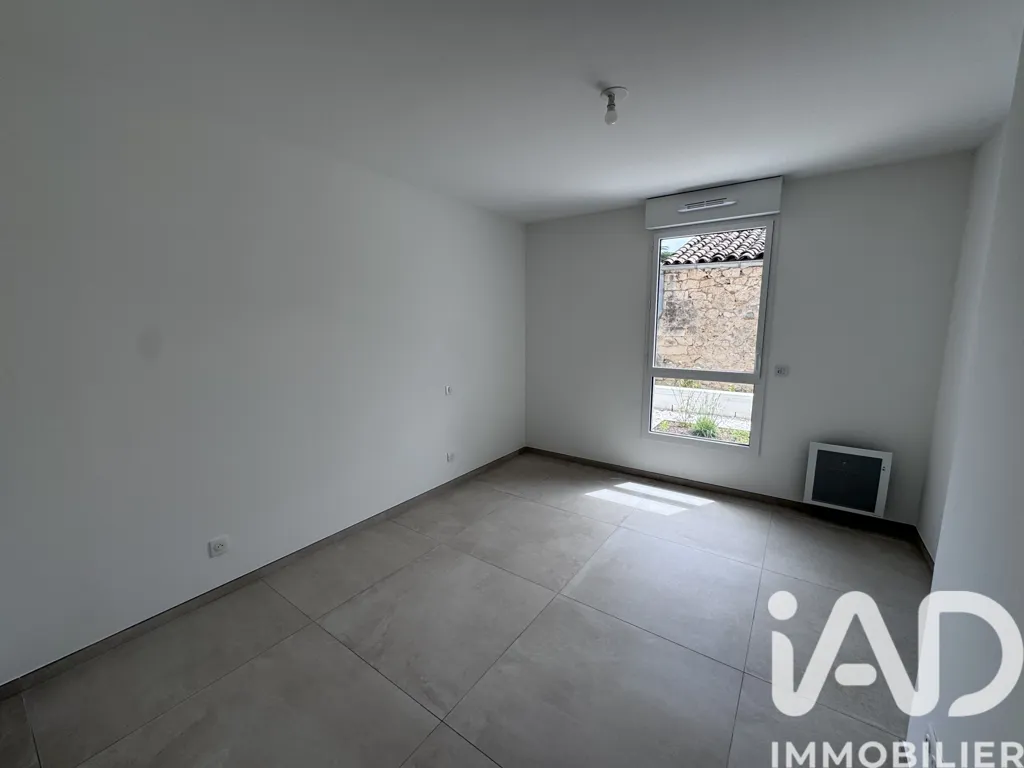 Pièces - Appartement avec terrasse et parkings à Baillargues