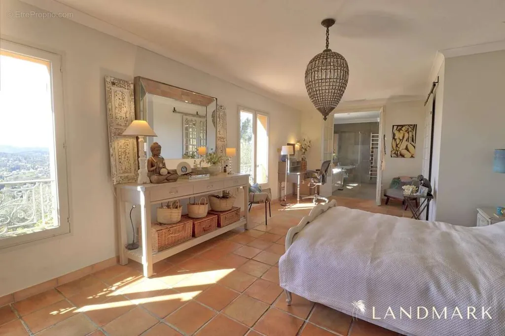 Chambres - Bastide Élégante avec Piscine à Cabris