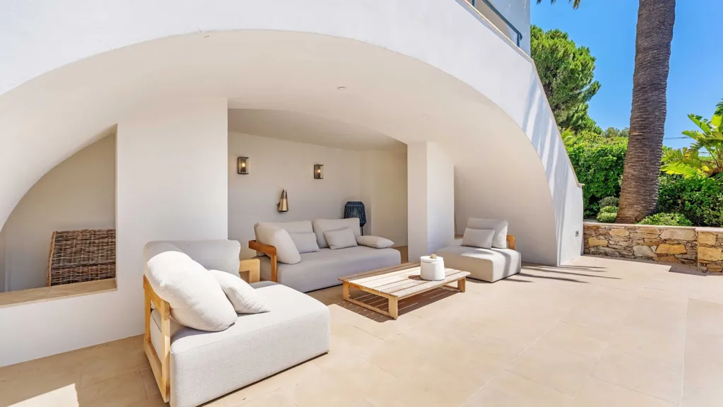 Terrass - Luxury Villa with Pool in Sainte-Maxime