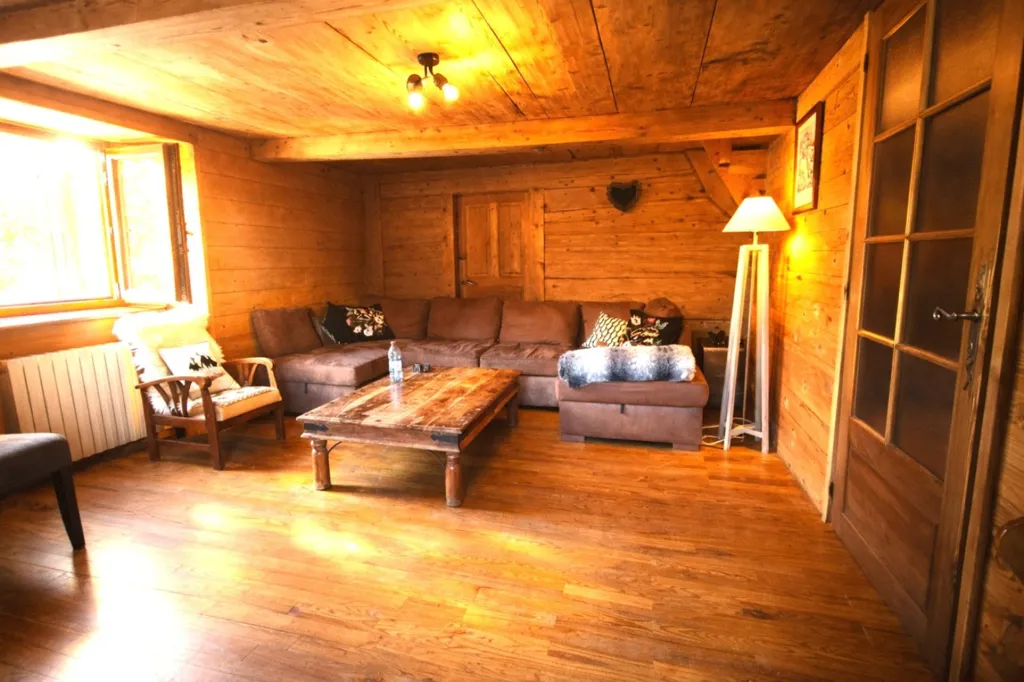 Elutuba - Authentic Chalet with Grange in La Giettaz