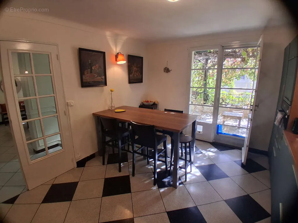 dining_room