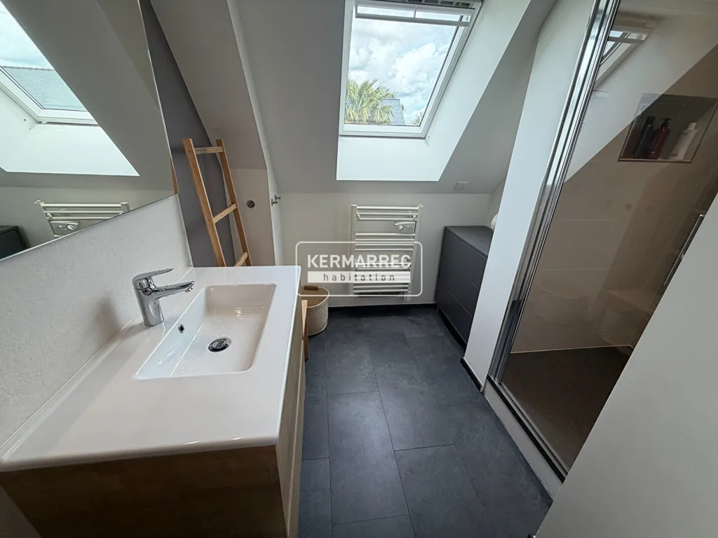 Salles de bain - Maison avec Jardin et Terrasse à Vitré