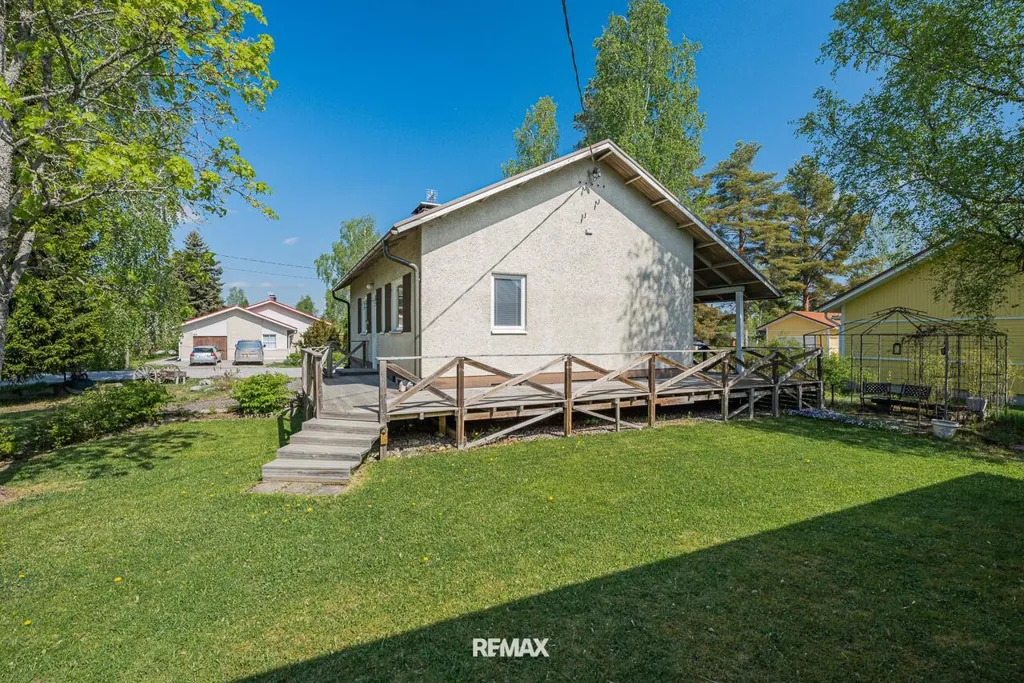 Jardin - Detached House with Sauna in Orimattila