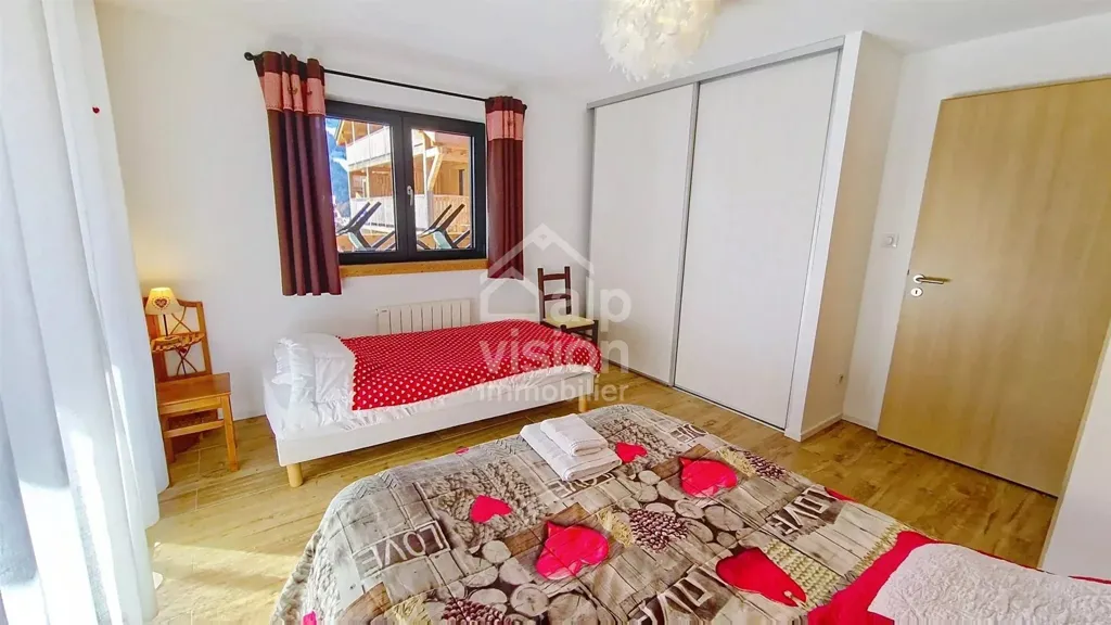 Chambres - Appartement Neuf avec Balcon et Vue Montagne à Châtel
