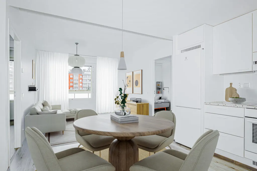 Salle à manger - Two-Bedroom Apartment with Balcony in Karakallio, Espoo