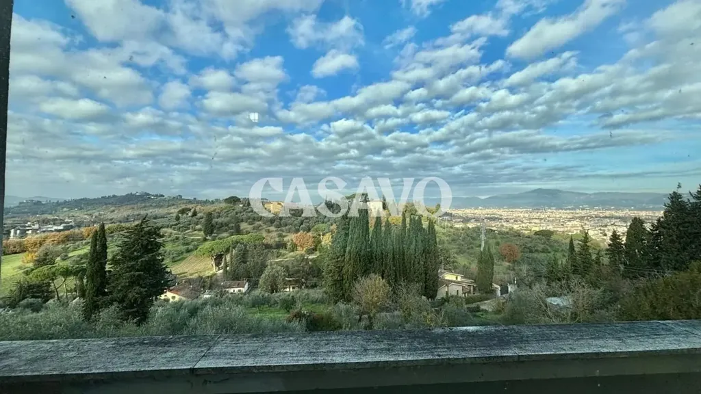 Toad - Apartment with Garden and Views in Florence