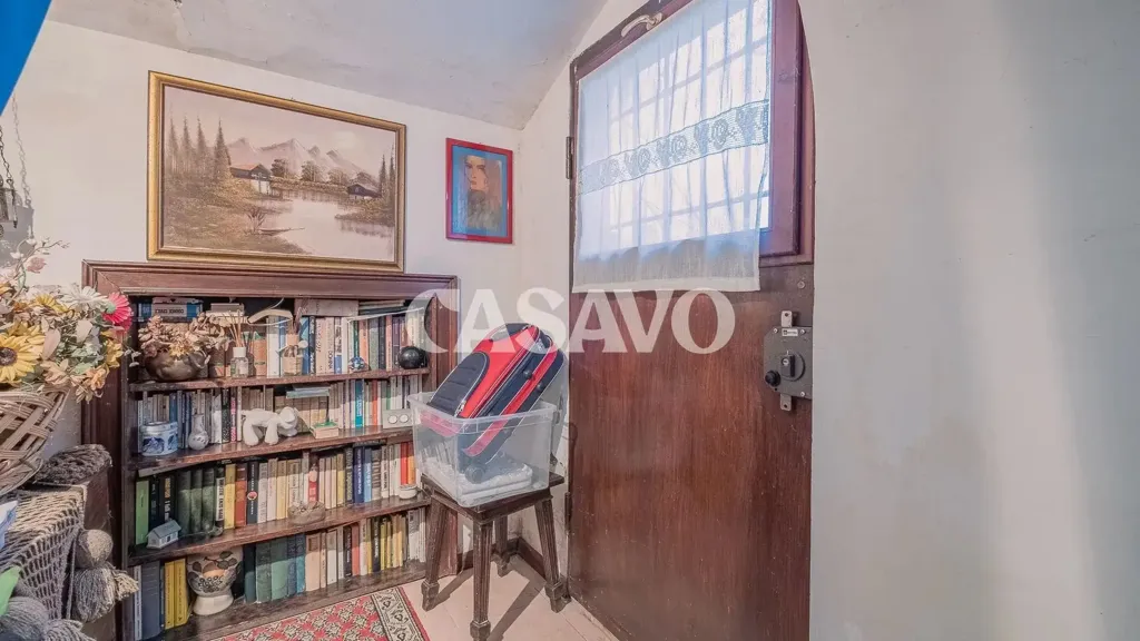 Office - Bifamiliar Villa with Garden in Formello