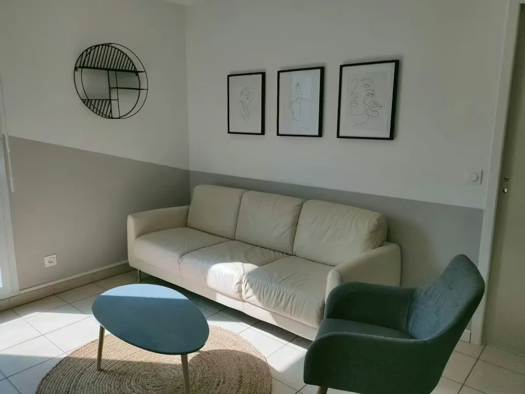 Elutuba - Furnished Flat in Grenoble