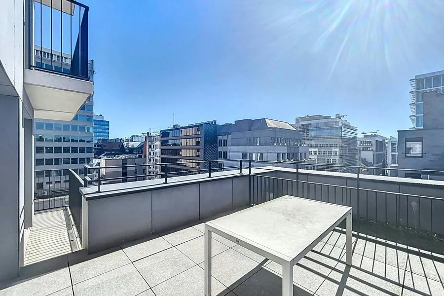 Balcon - Appartement Meublé avec Terrasse à Bruxelles