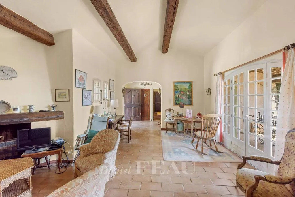 Séjour - Villa Luxueuse avec Piscine à Grimaud