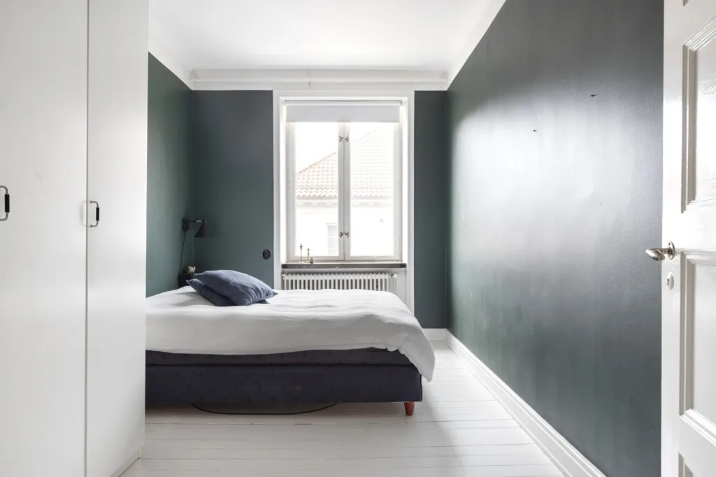 Bedrooms - Charming 1930s Flat with Garden in Värnhem