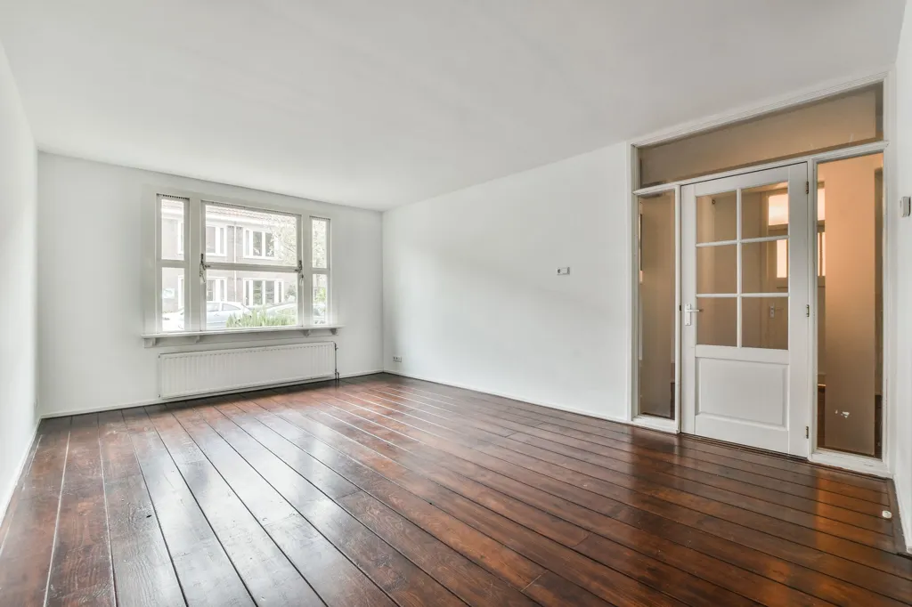 Toad - Historic House with East Facing in Amsterdam