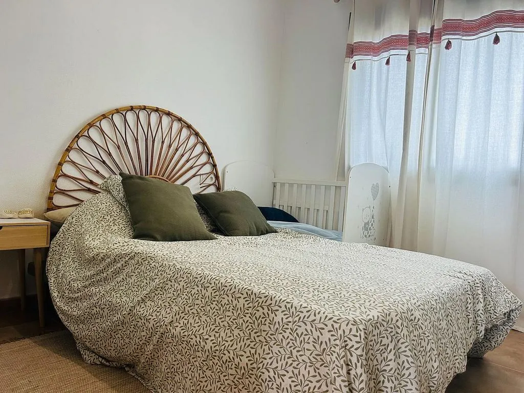 Magamistoad - Two-Bedroom House with Pool in Las Lomas del Rame