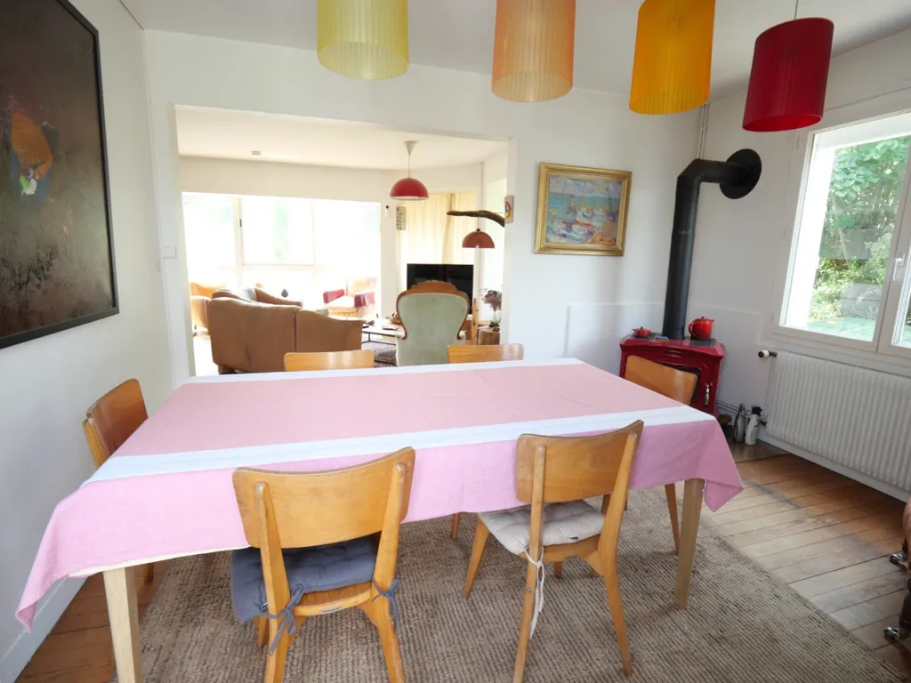 Salle à manger - Maison lumineuse avec jardin à Pontaillac, Royan