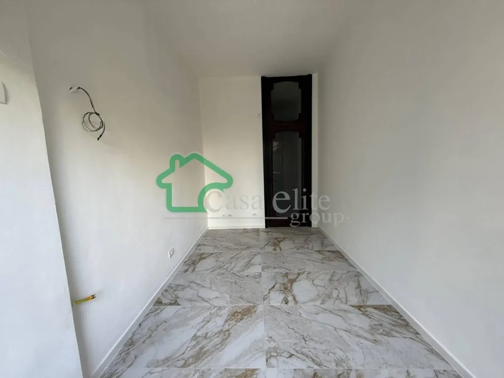 hallway_entrance