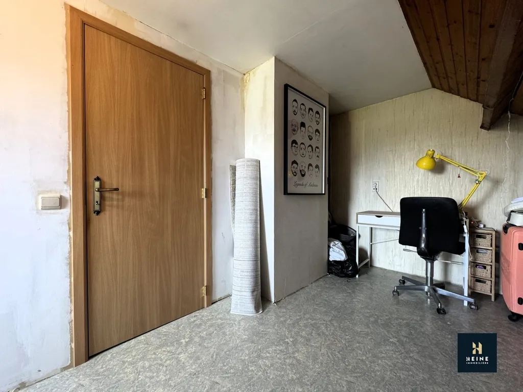 Bureau - Villa 4 Façades avec Jardin à Ohey