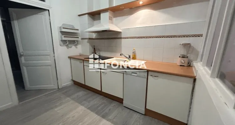 Köök - Characterful 3-Bed Apartment with Terrace in Perpignan