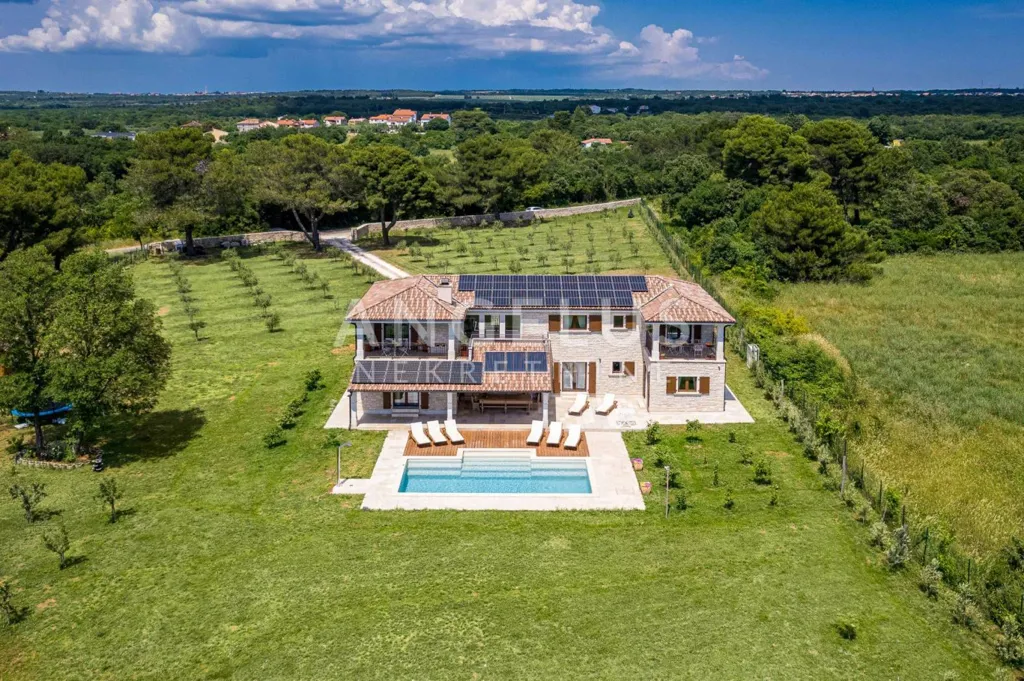 Vista aerea - Rustic Villa with Pool near Pula