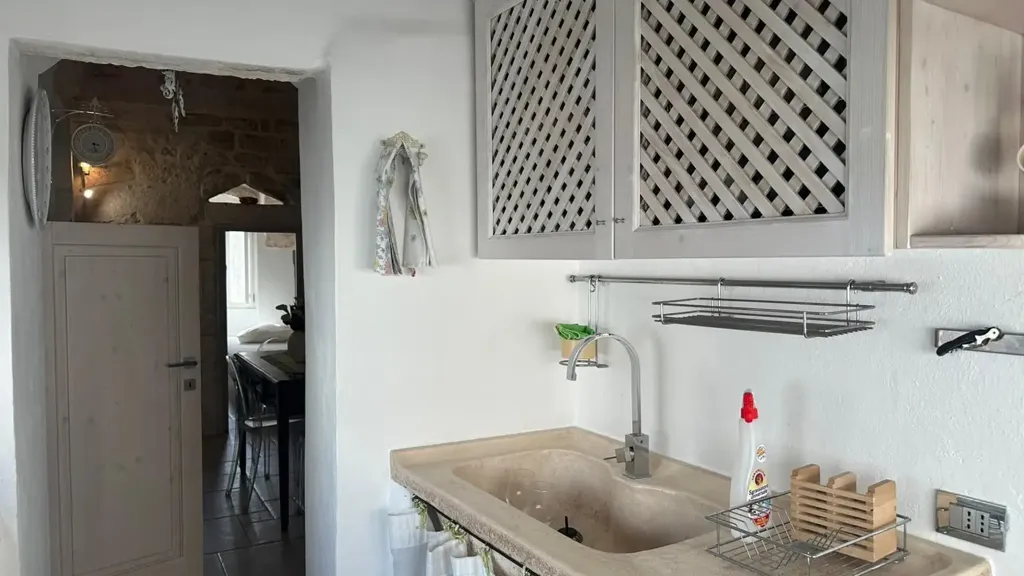 Cuisine - Restored House with Terrace in Ostuni