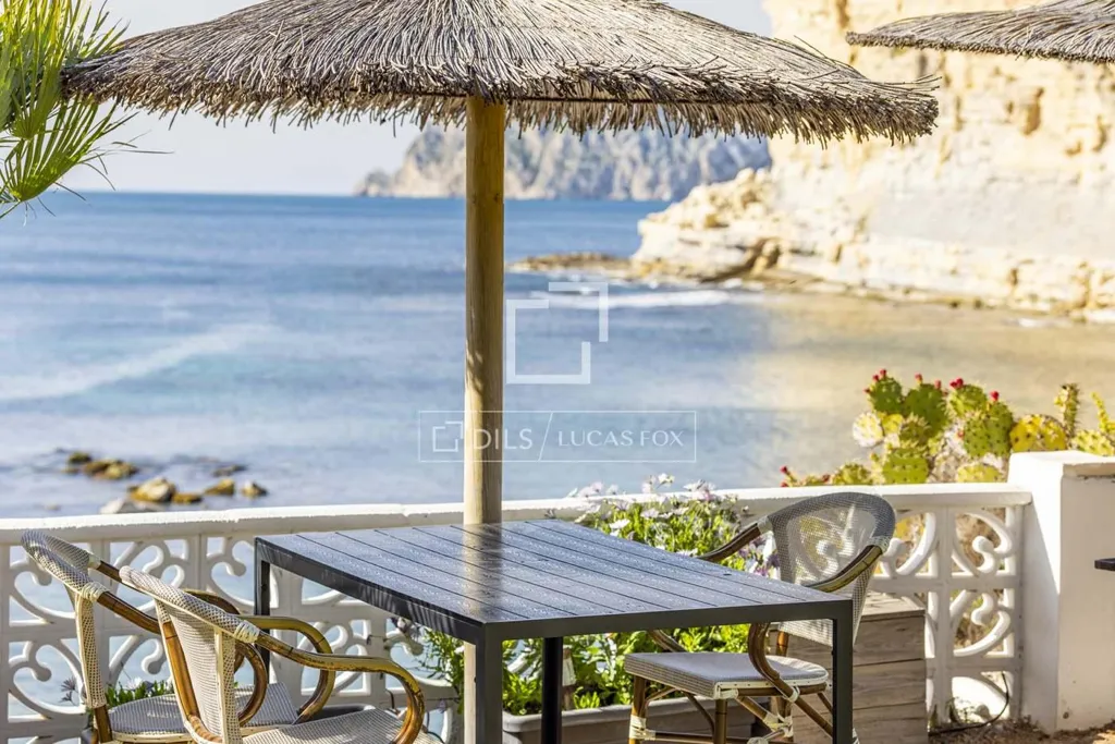 Terrass - Refurbished Boutique Aparthotel with Pool in Benissa