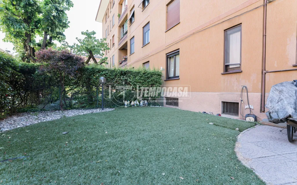 Jardin - Quadrilocale with Private Gardens in Milan