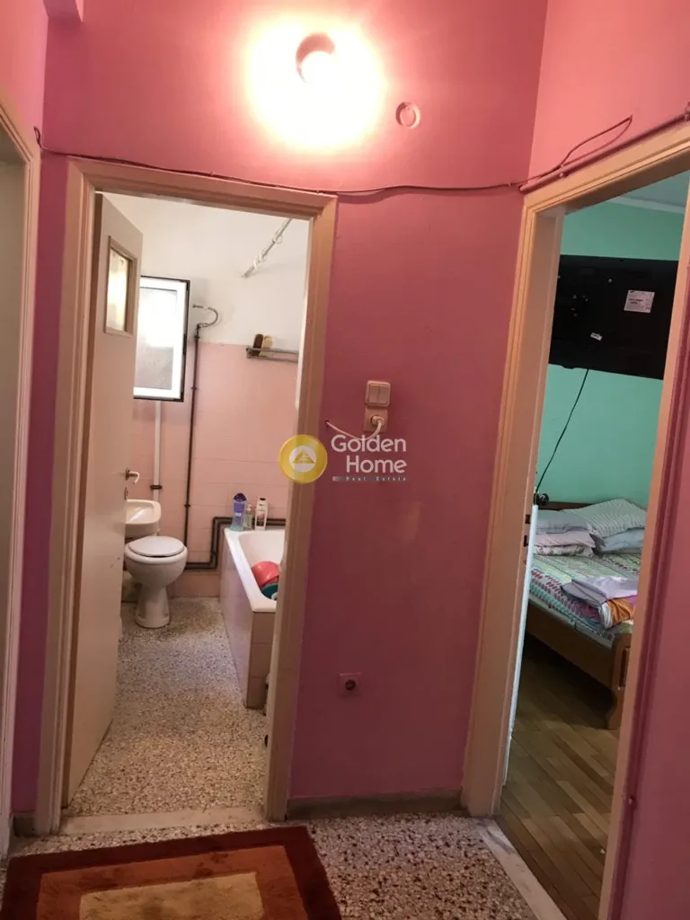 Magamistoad - Apartment with Balcony in Attica - Thymarakia