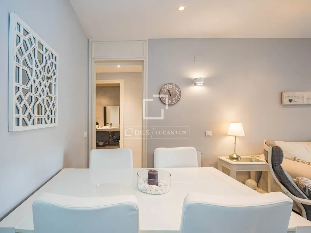 Söögituba - Luxury Flat with Pool in Gavà Mar