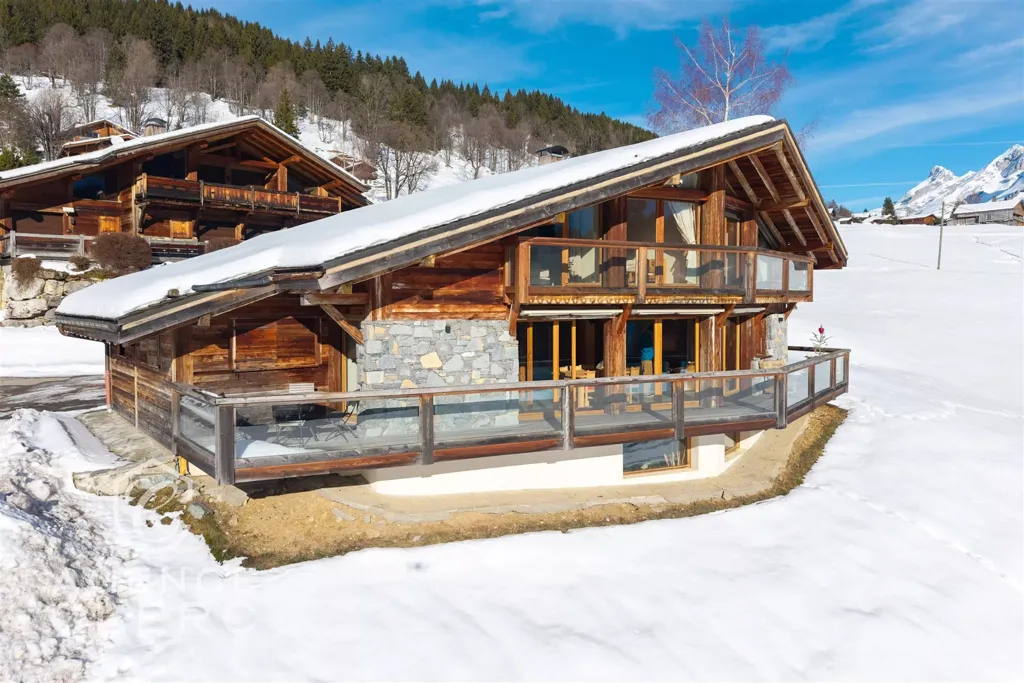 Esterno - Chalet with Ski Access near La Clusaz