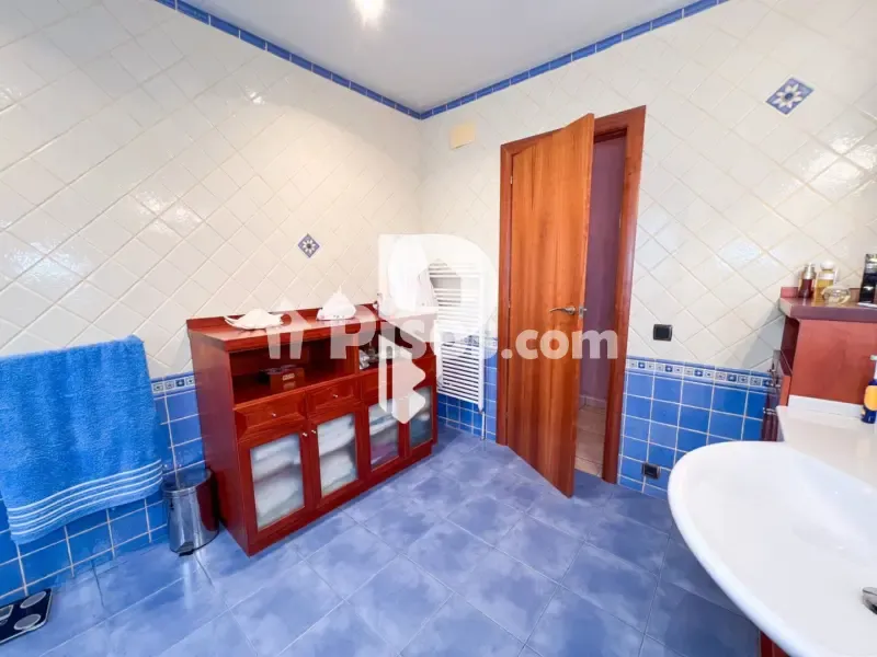 Salles de bain - Chalet with Jacuzzi in Vallirana