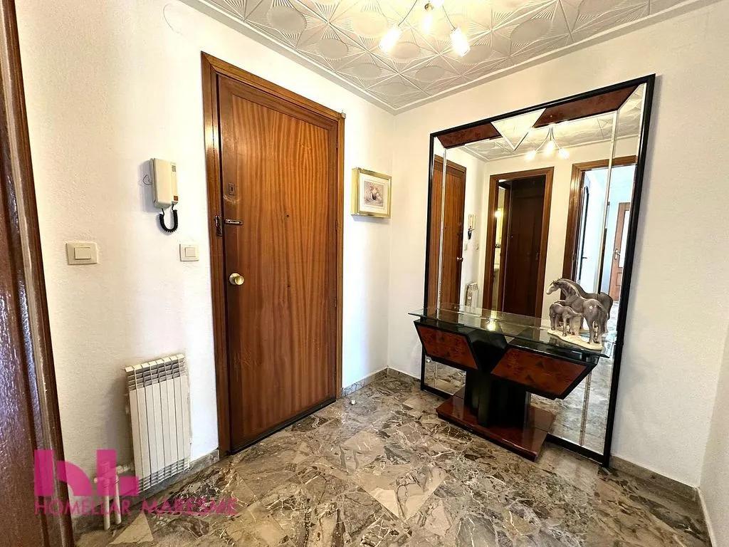 Ingresso - Spacious Apartment with Balcony in Playa Garbi