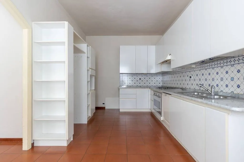 Cuisine - Luxury Apartment with Historic Views in Lucca