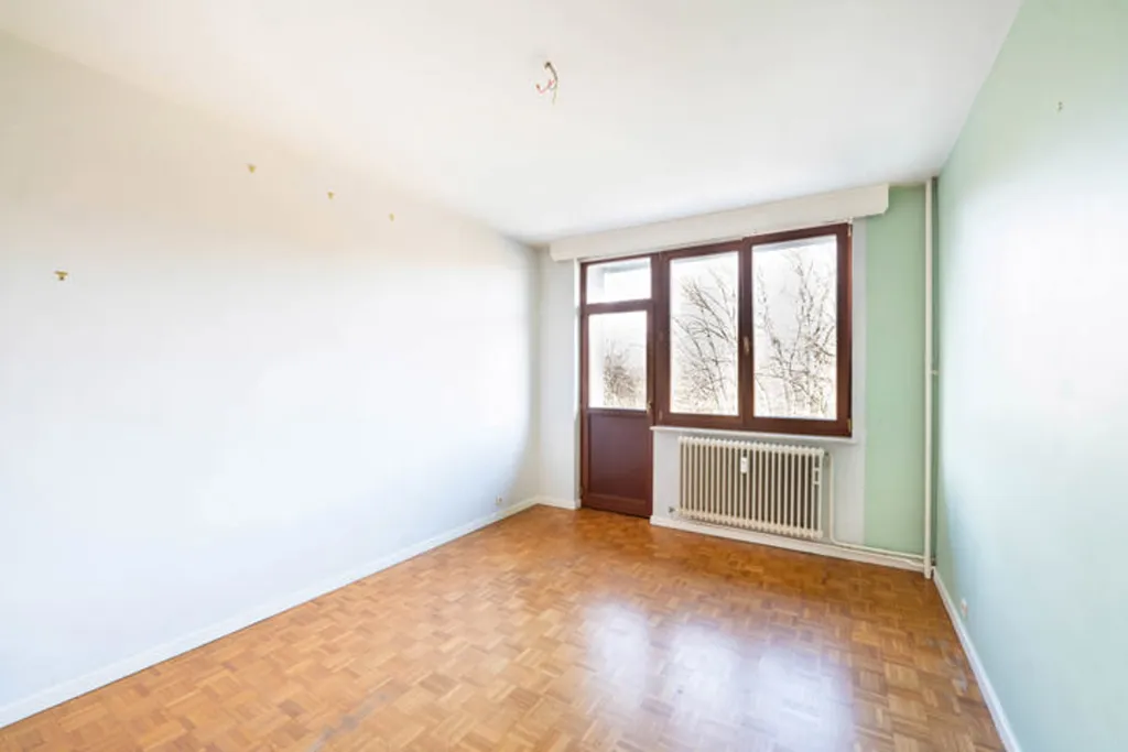 Rooms - 2-Bedroom Apartment with Park View in Forest