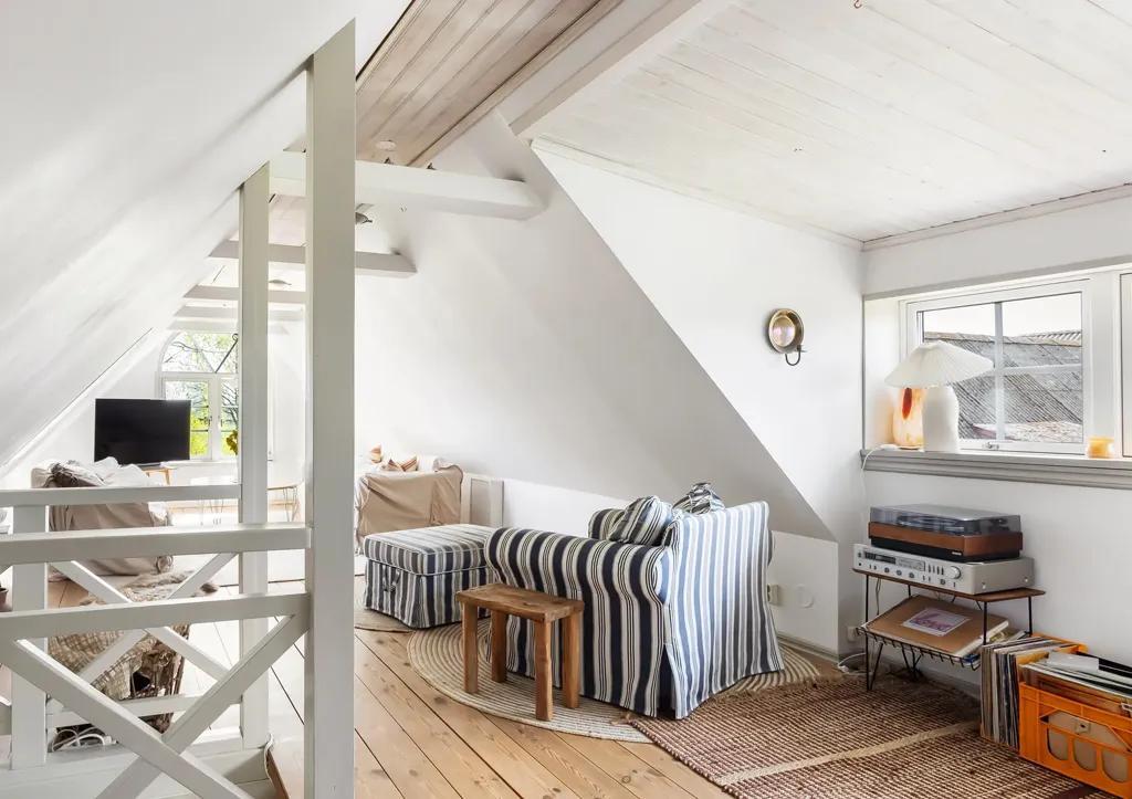 Pièces - Charming Farmhouse with Garden in Scania