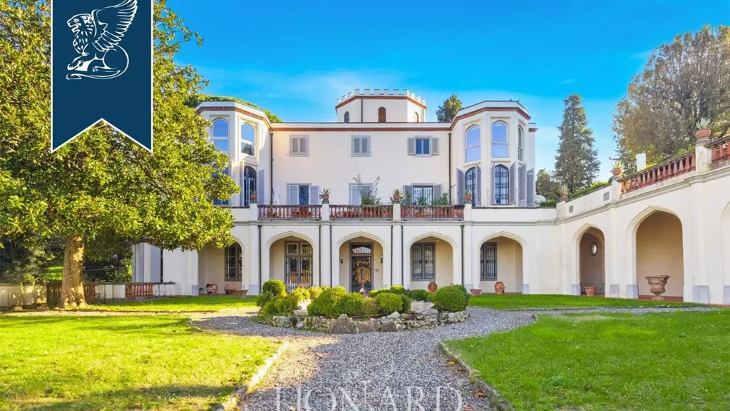 Välivaade - Luxury Apartment in Historic Villa, Florence