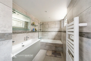 Salles de bain - Maison Longère avec Jardin et Proximité de la Belgique