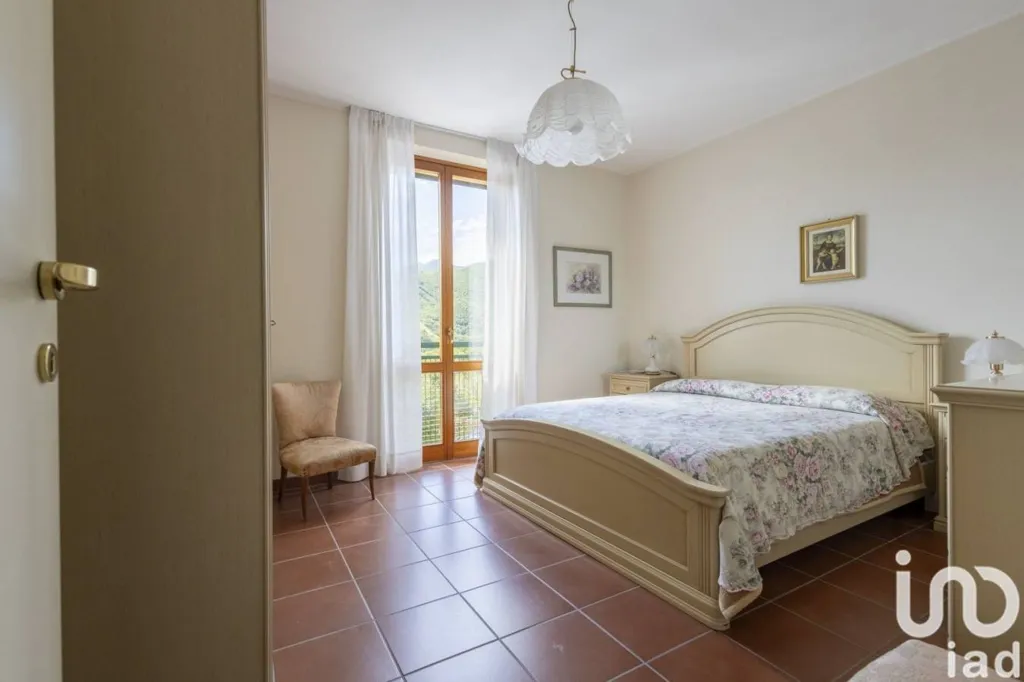 Magamistoad - Spacious House with Balcony in Serra Sant'Abbondio