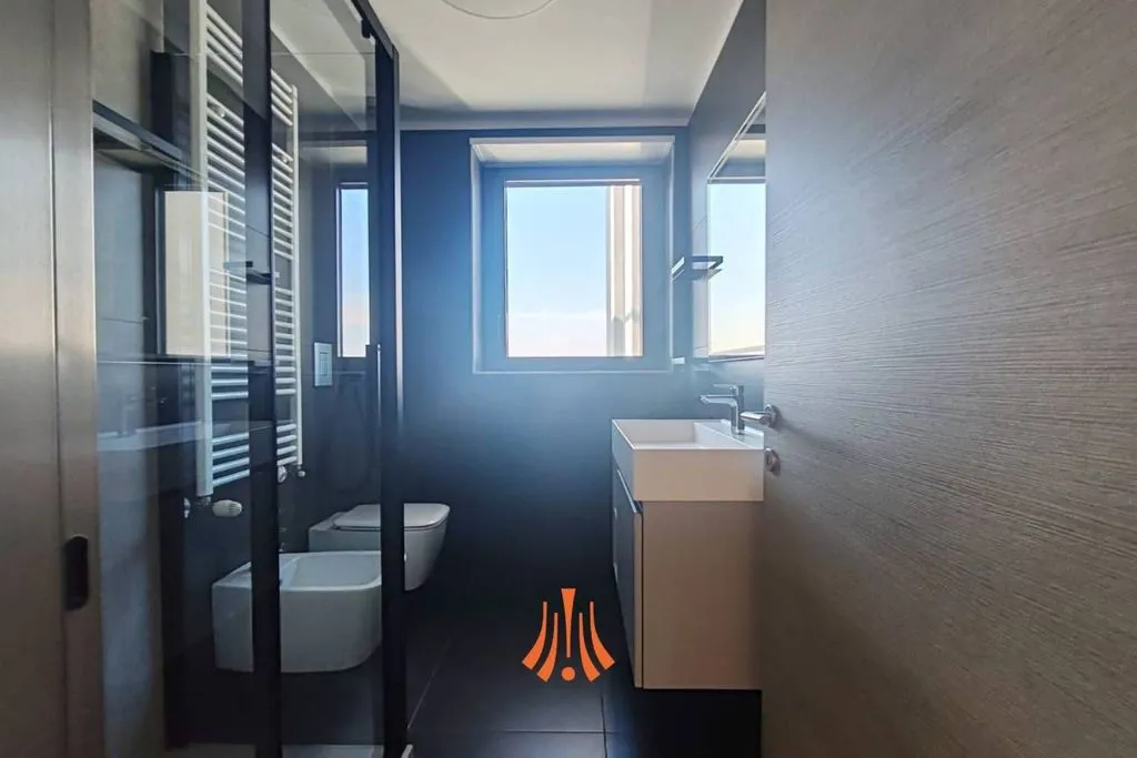 Salles de bain - Attico Quadri with Skyline View in Milan